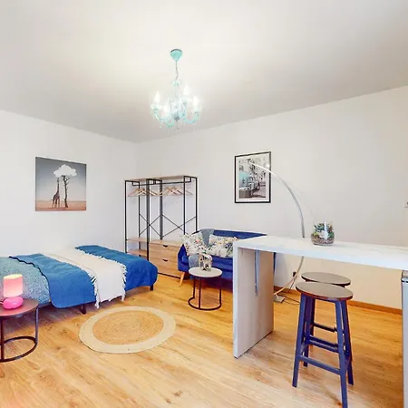 Apartment Cozy In With Kitchen Marvejols